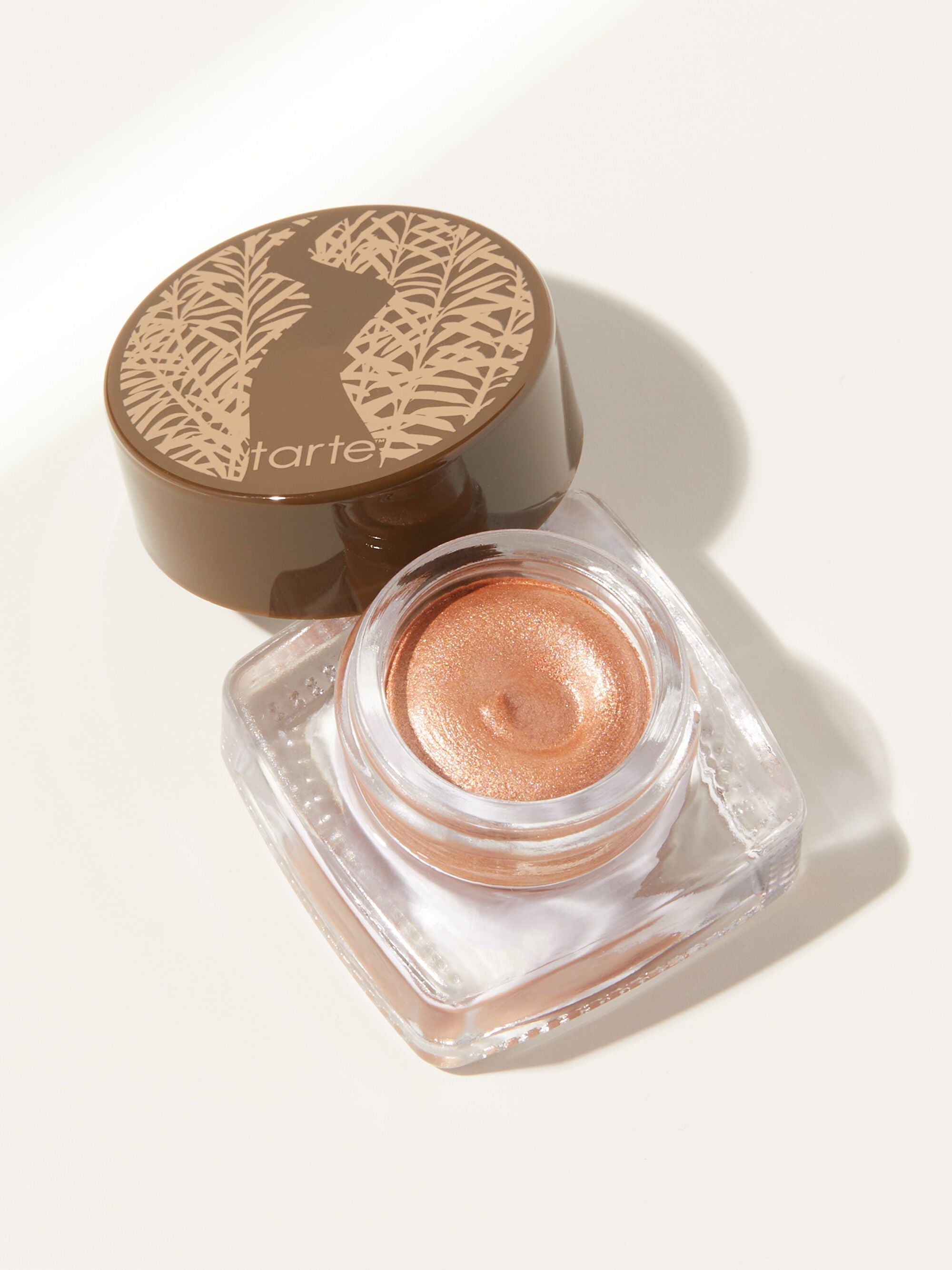 Amazonian clay cream shadow image number 1