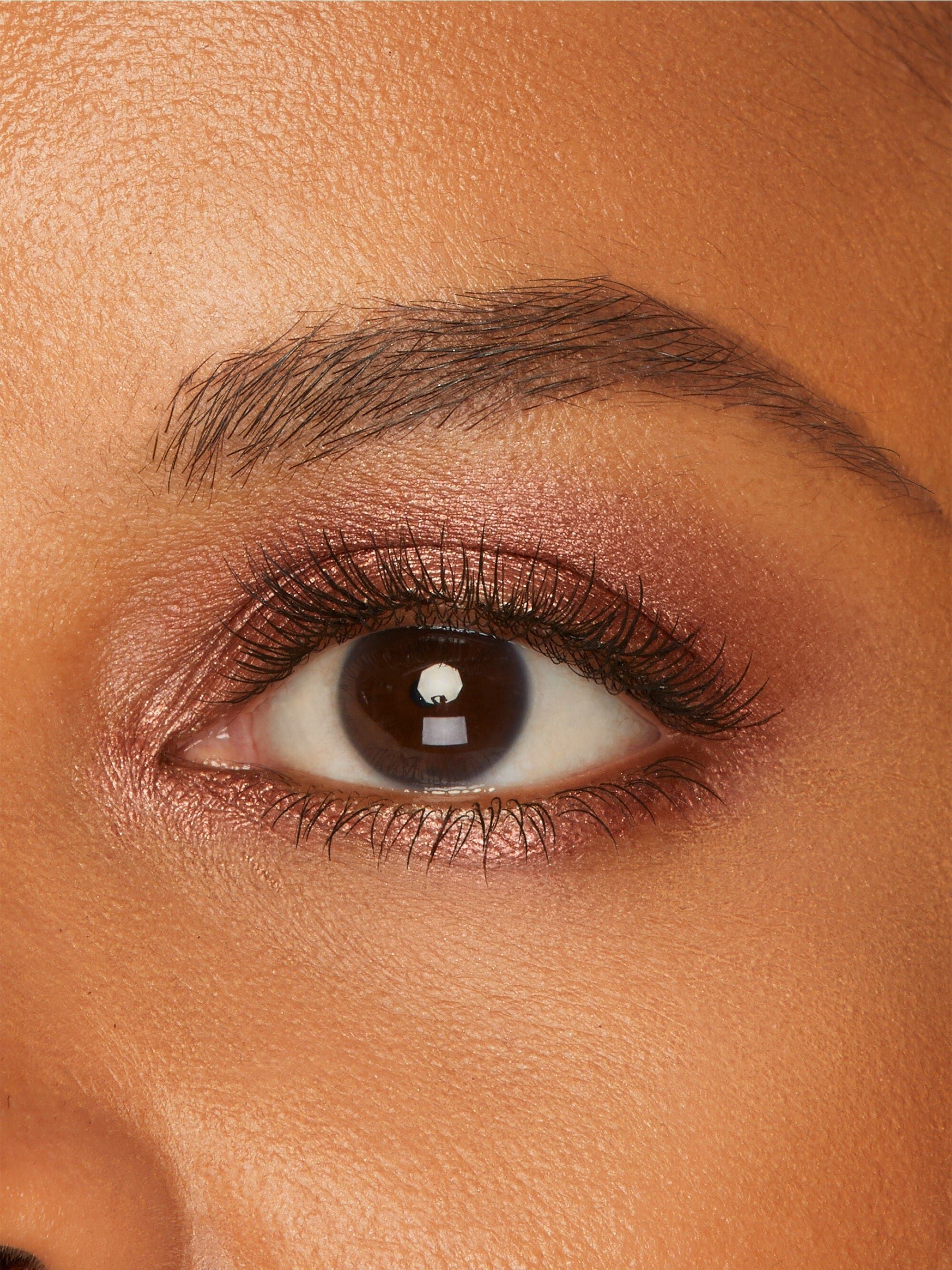 Amazonian clay cream shadow image number 8